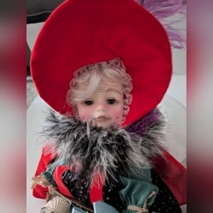 Faith Wick Effanbee The Peddler Doll. Cute Christmas decor.